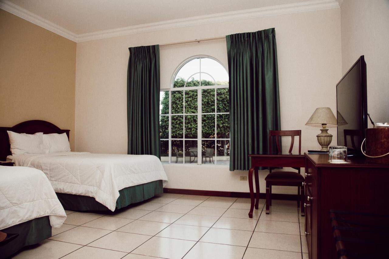Hotel Mirador Plaza San Salvador Buitenkant foto